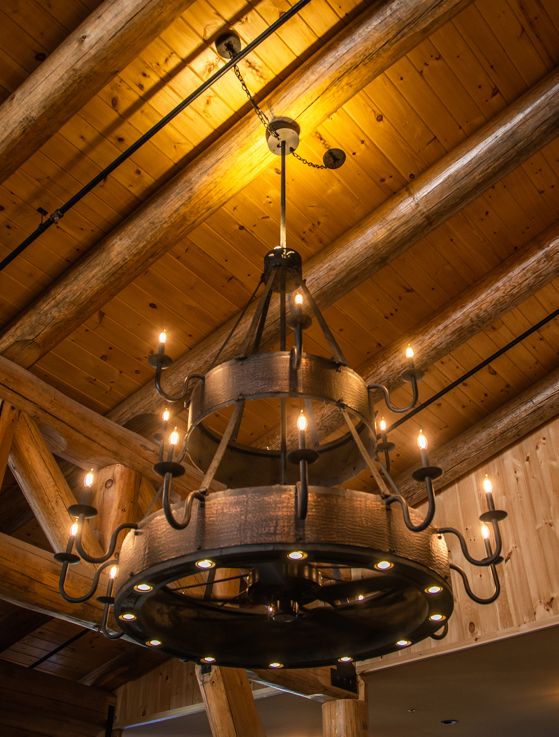 Chandel-Air Antler Integrated Ceiling Fan and Chandelier Fixture